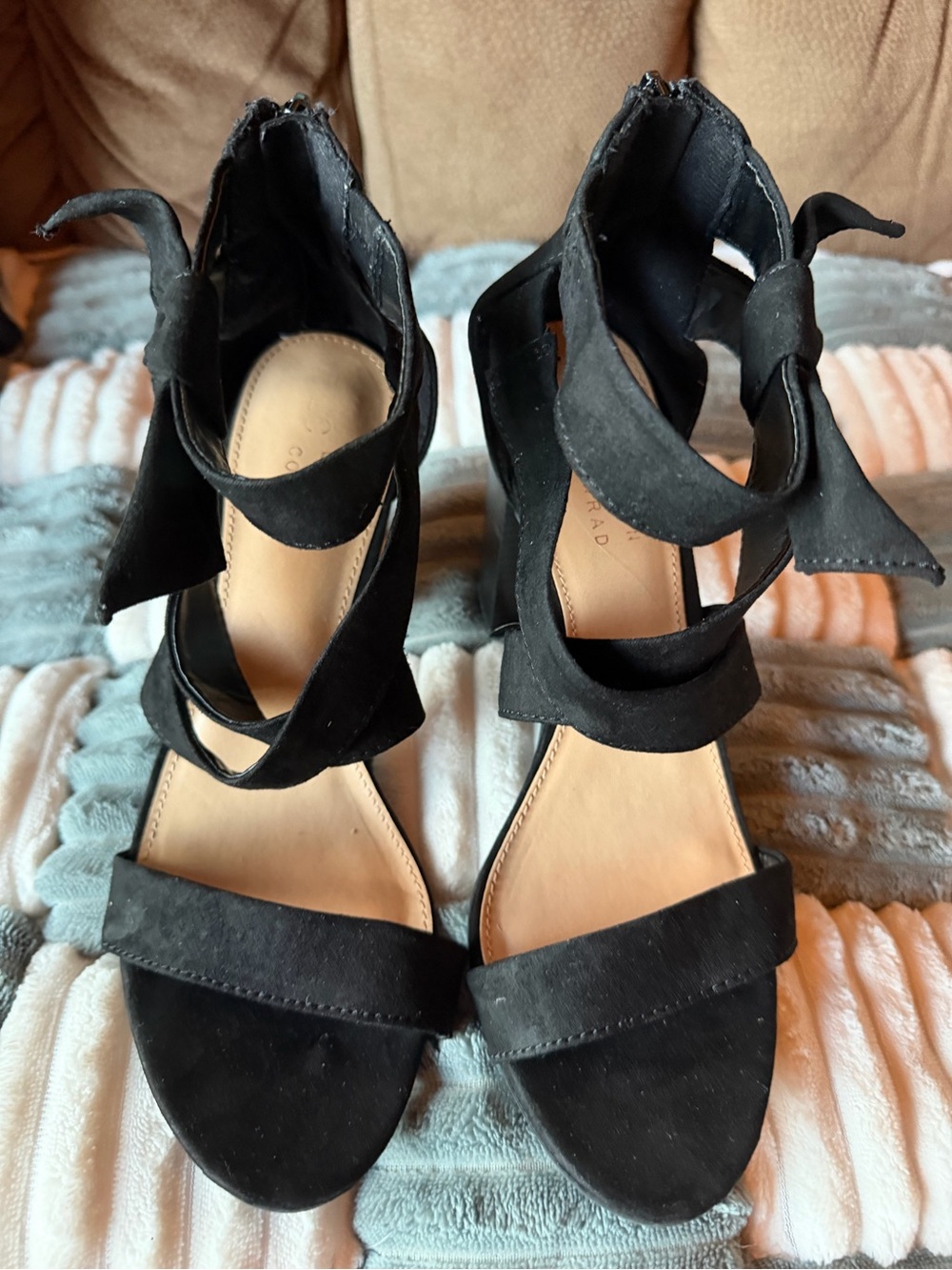 LC Lauren Conrad Black Suede Wrap Tie Heels